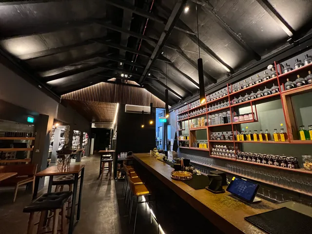 Tanglin Gin Distillery