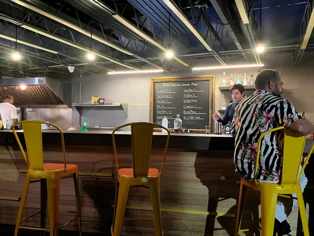 Risas Smash Burger & Comedy Bar