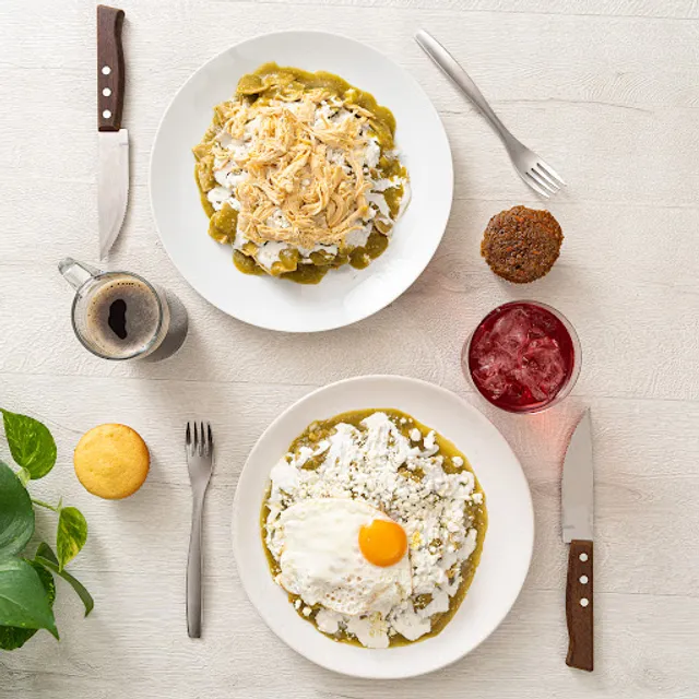 Mubba Chilaquiles Narvarte