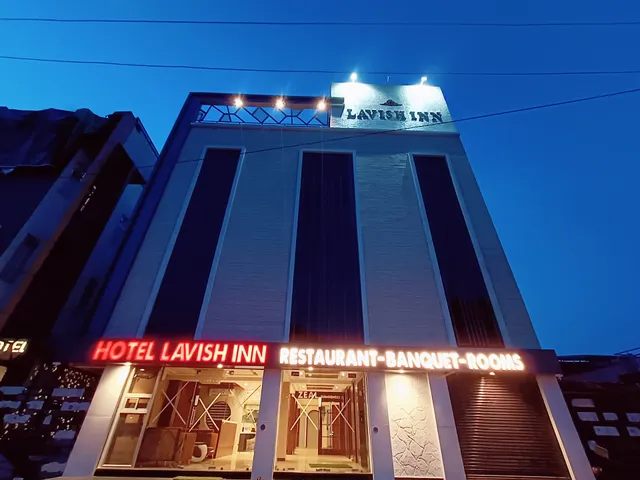 Hotel Lavish Inn