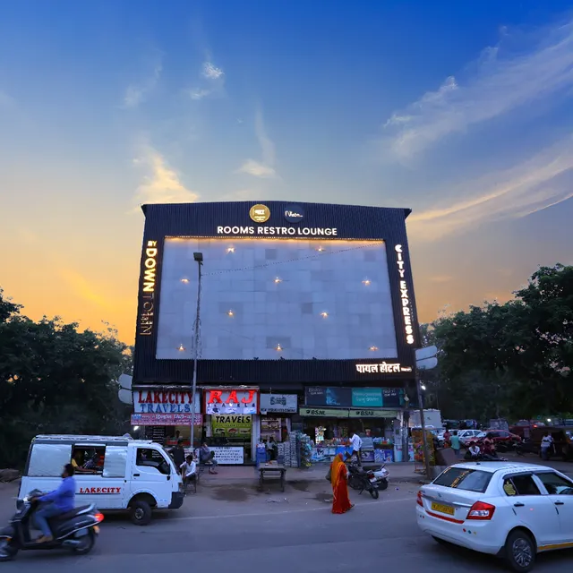 Hotel City Express By Downtown Udaipur