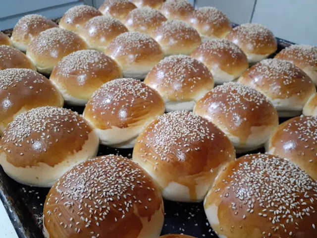 Panificadora e Confeitaria Mister Pão