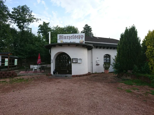 Benno's Haus Wurzelsepp "Pension"