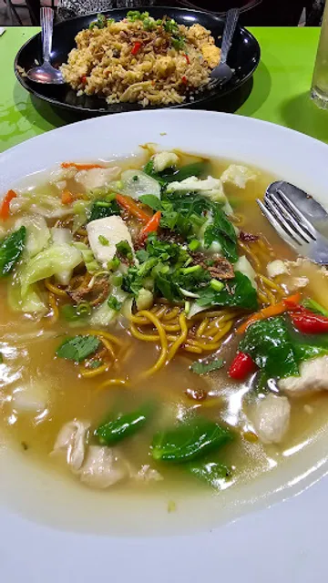 Kedai Makan Nur FZ (f.k.a Nasi Ulam)