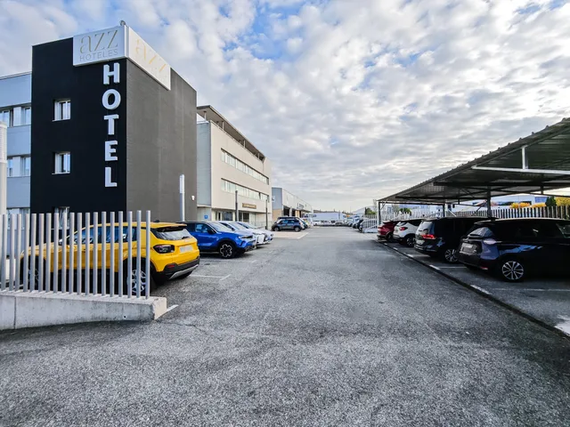 AZZ Pamplona Norte Hotel