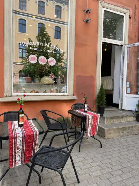 Hačapuri Meitene Restorāns