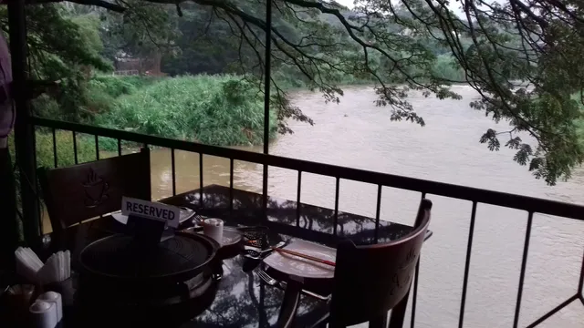 Tavern 29 Rooftop Bar