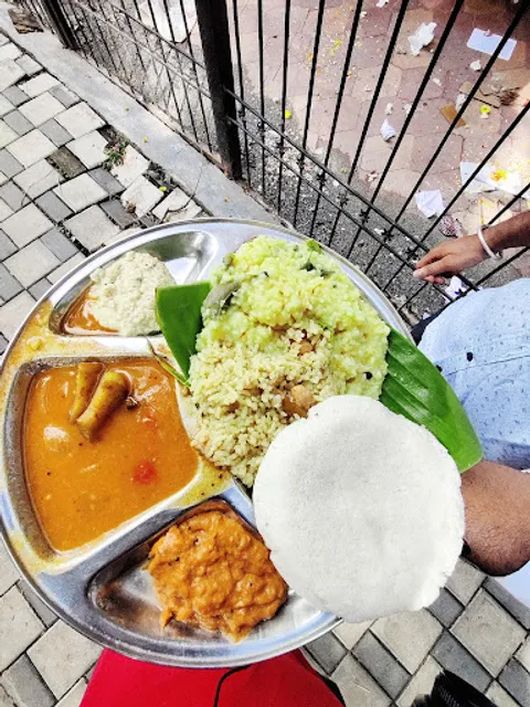 Sree Sai Tiffin Center