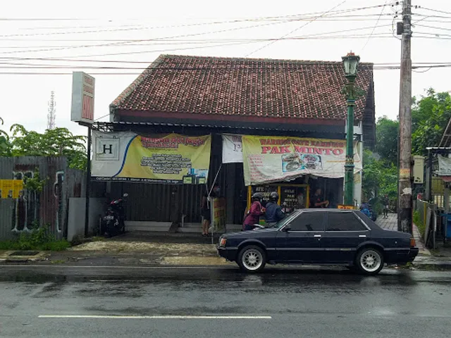 Warung Sate Kambing Pak Minto