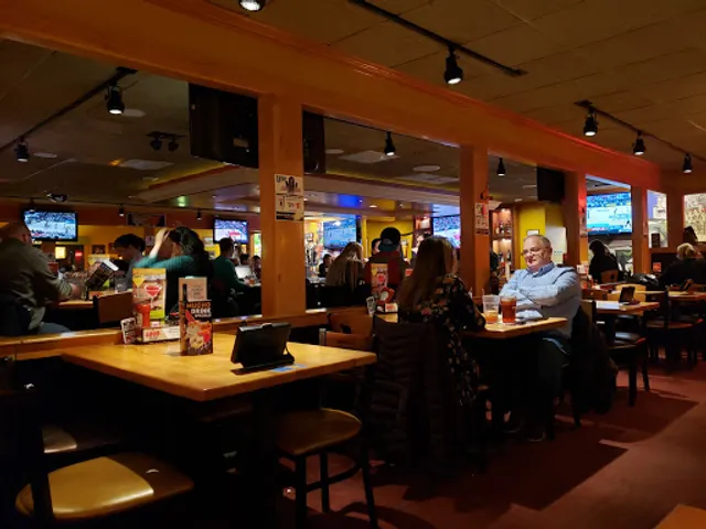 Applebee's Grill + Bar