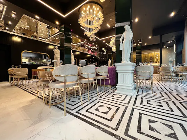 La'De Kitchen Camberley