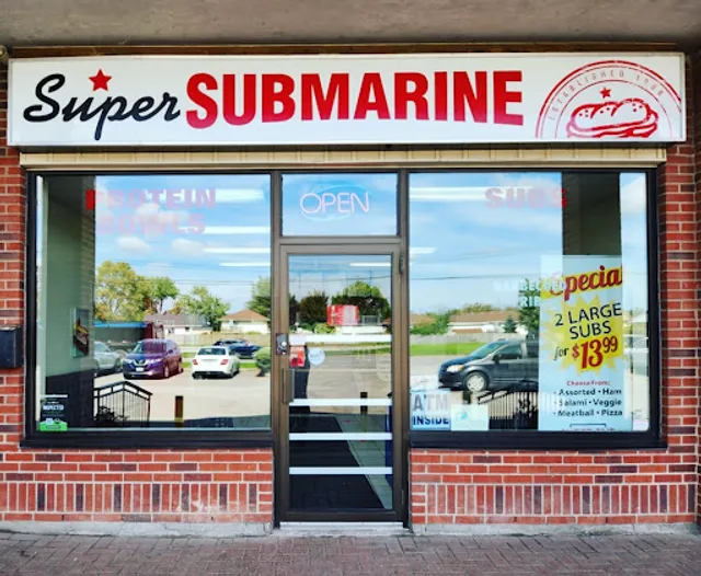 Super Submarine