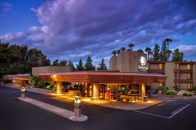 DoubleTree by Hilton Hotel Phoenix Tempe