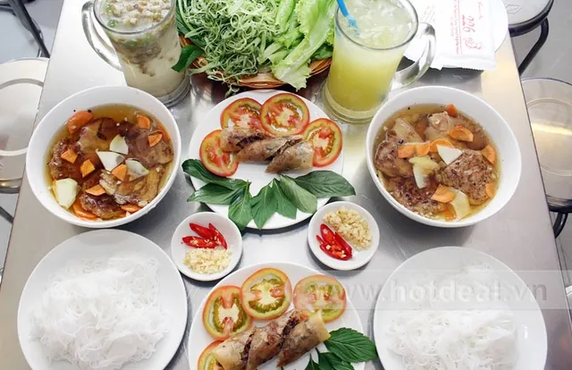 Bun cha Tay Ho