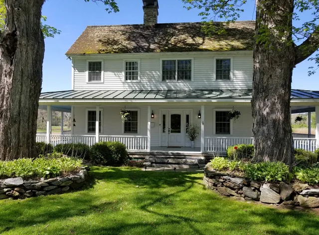 The Inn at White Hollow Farm