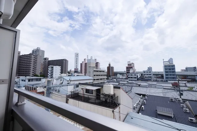 Osaka UE Hotel 優宜民宿