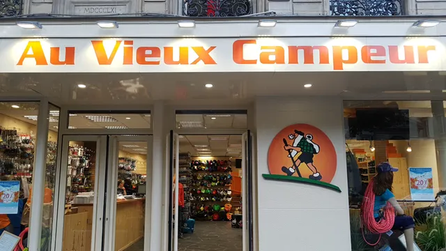 Au Vieux Campeur