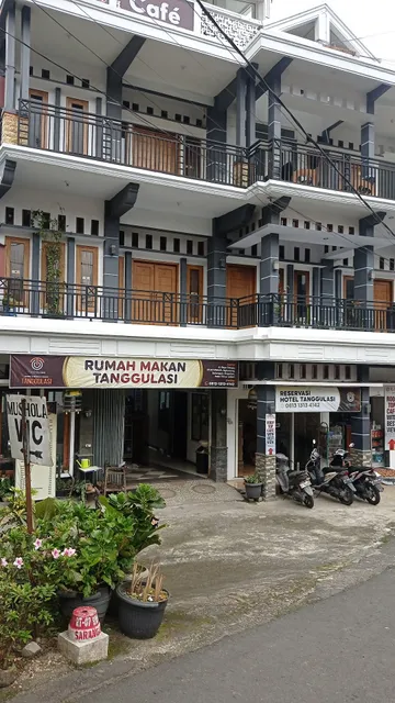 Hotel dan RM Tanggulasi