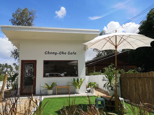 Chong-cha cafe' by nabtang