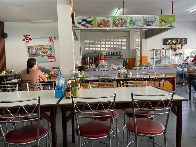 Samchai Coffee – Governor’s House Branch