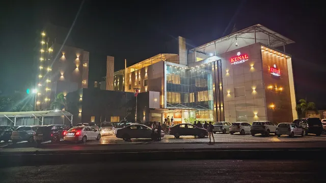 Hotel Kunal Palace