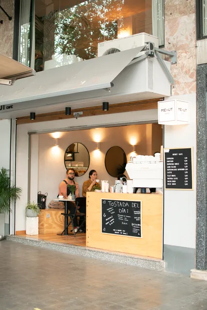 MENUT CAFÈ - Cafetería de Especialidad | Brunch | Desayunos