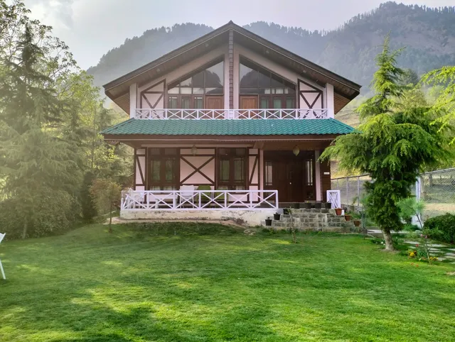 Six Seasons Pahalgam