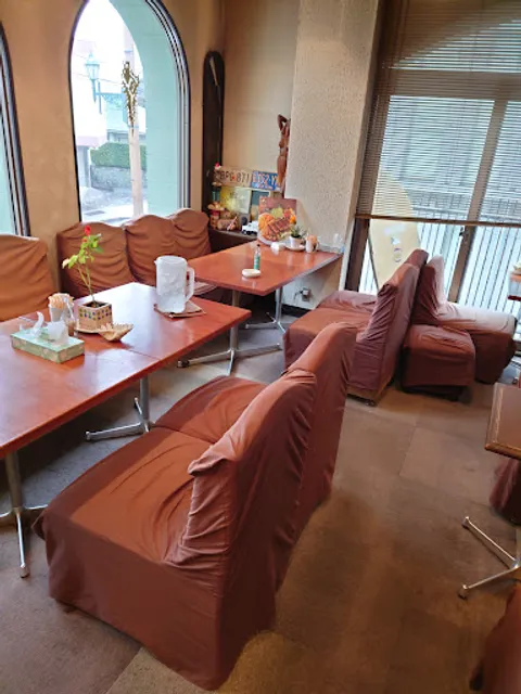 コーヒー&シーフード Shell