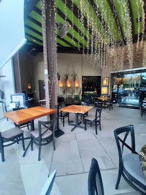 Basilico Herradura - Restaurante