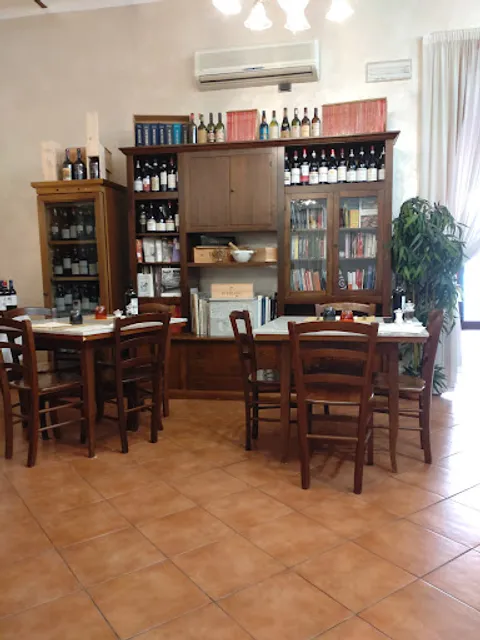 Enoteca Velia di Francesco Bonucelli