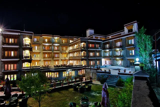 Hotel Shangrila- Top Hotels | Best Luxury Hotel | 4 Star Hotels In Ladakh