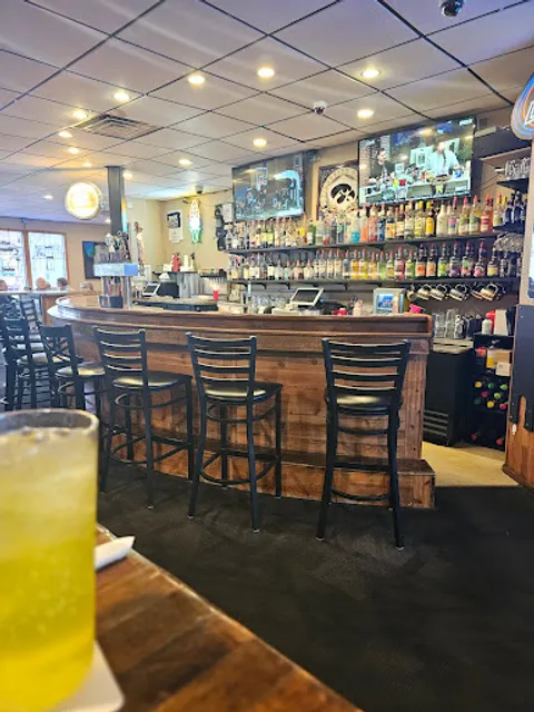 Stadium Neighborhood Bar & Grill