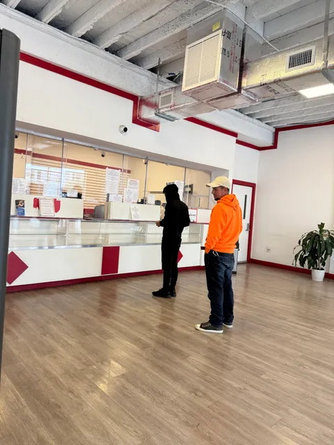 Kwik Stop I Check Cashing