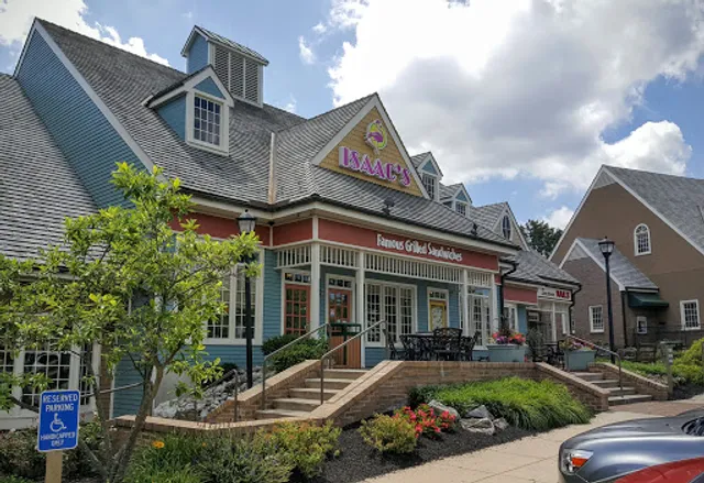 Isaac's Craft Kitchen & Brewery - Greenfield