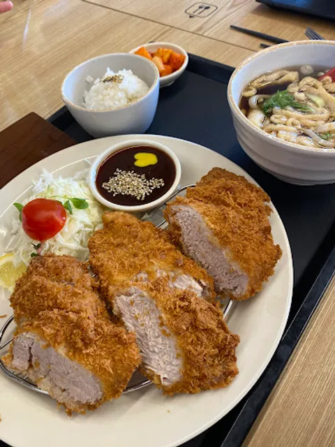 홍익돈까스 경주점