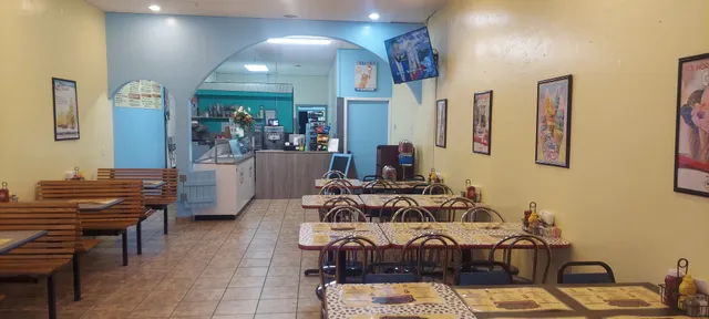 Dog House Grill & Ice Cream Pawlor