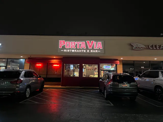 Porta Via International Kitchen Food Truck