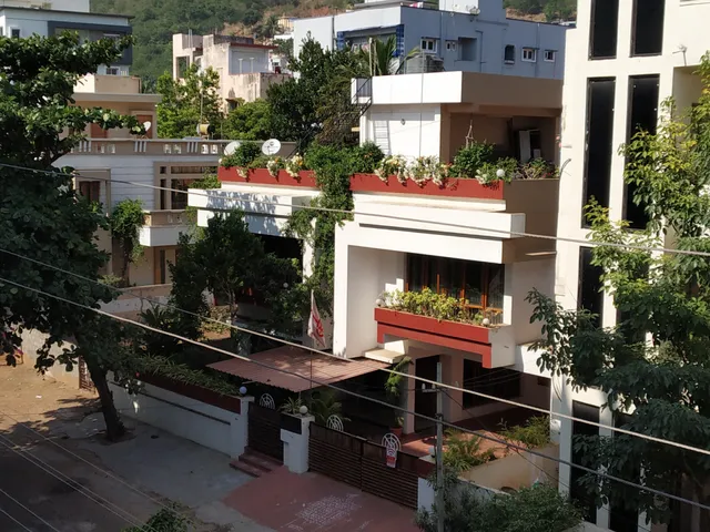 OYO 12856 Beach City