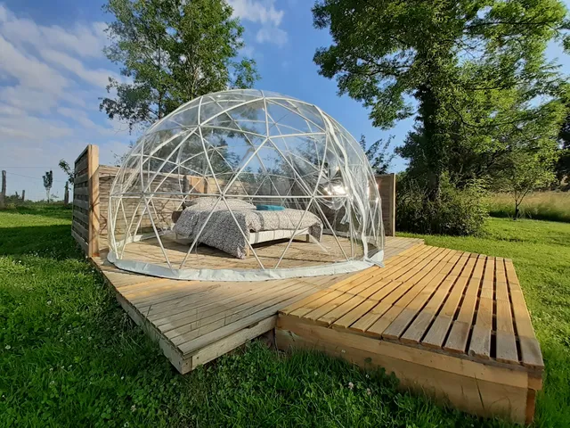 Domaine Des Sarraillès: Gîte, Chambres D'hôtes, Camping Insolite, Événements, Séminaire, Bien -Être,...