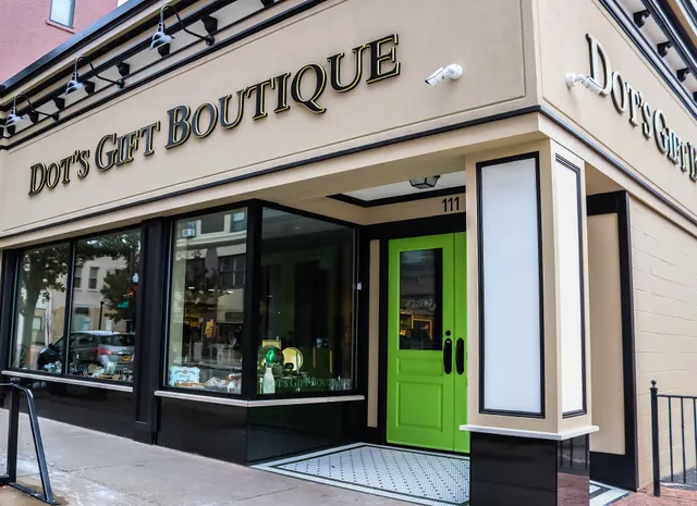 Dot's Gift Boutique