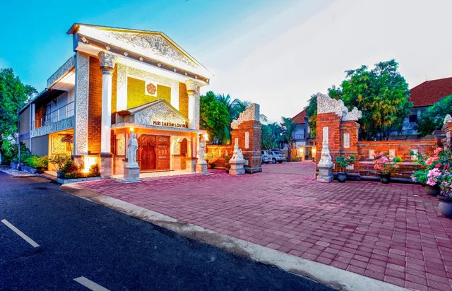 Hotel Puri Saron Baruna Beach Cottages