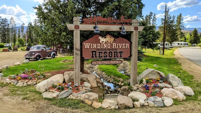 Winding River Resort