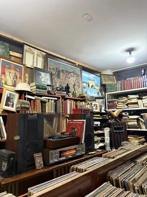 Abdi Negash Antique Store Piassa