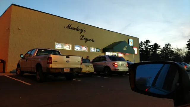 Muckey's Liquor