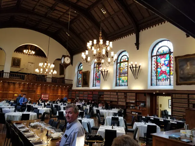 Osgoode Hall Restaurant