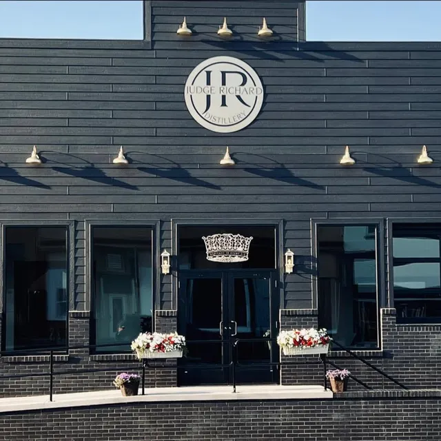 Judge Richard Distillery