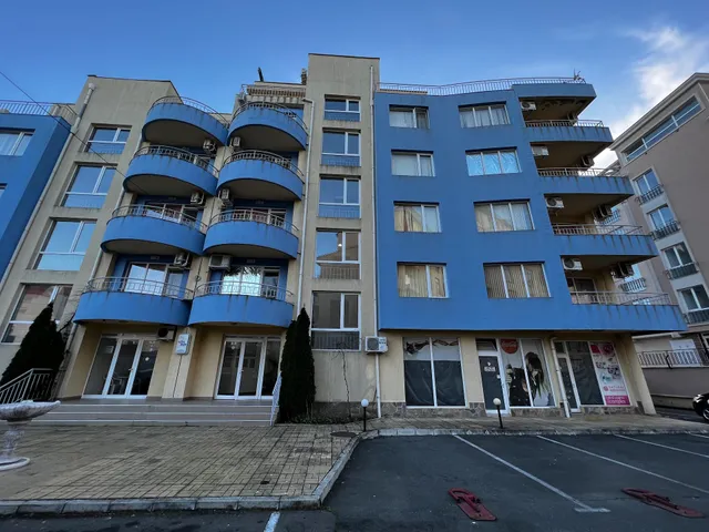 Aqua Blue Apartments