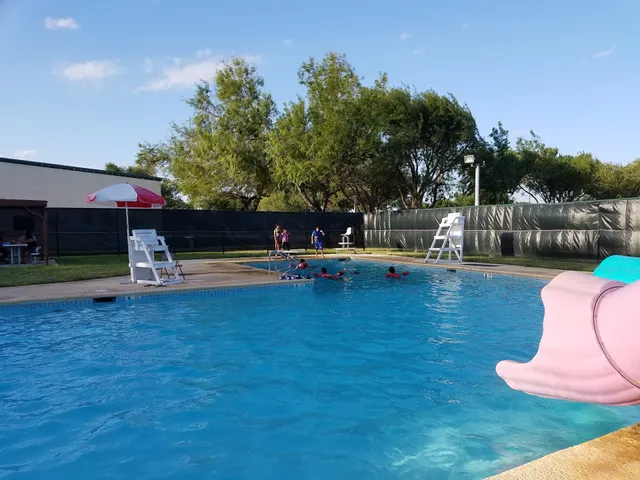 Hidalgo Memorial Pool