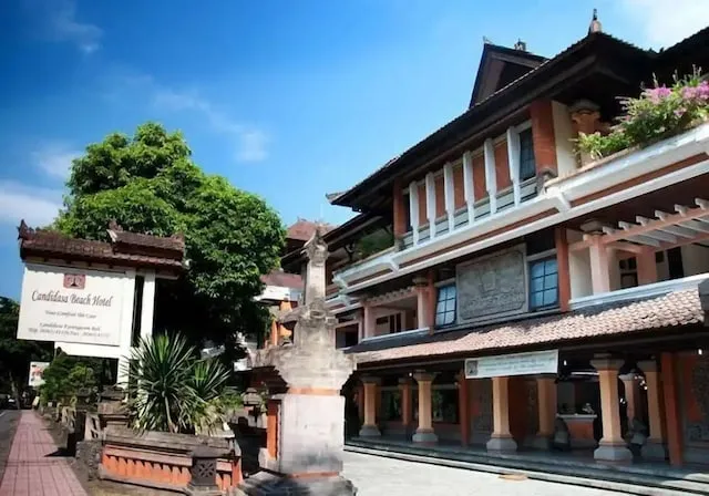 OYO 92640 The Rishi Candidasa Beach Hotel