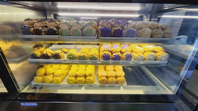 Victoria Bakery Mabini